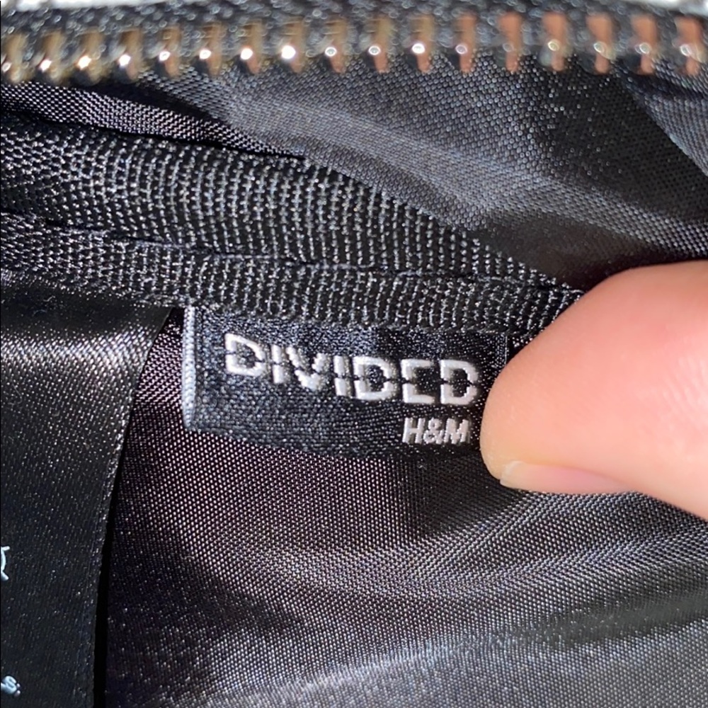 H&M Divided Mini Backpack - Picture 4 of 7
